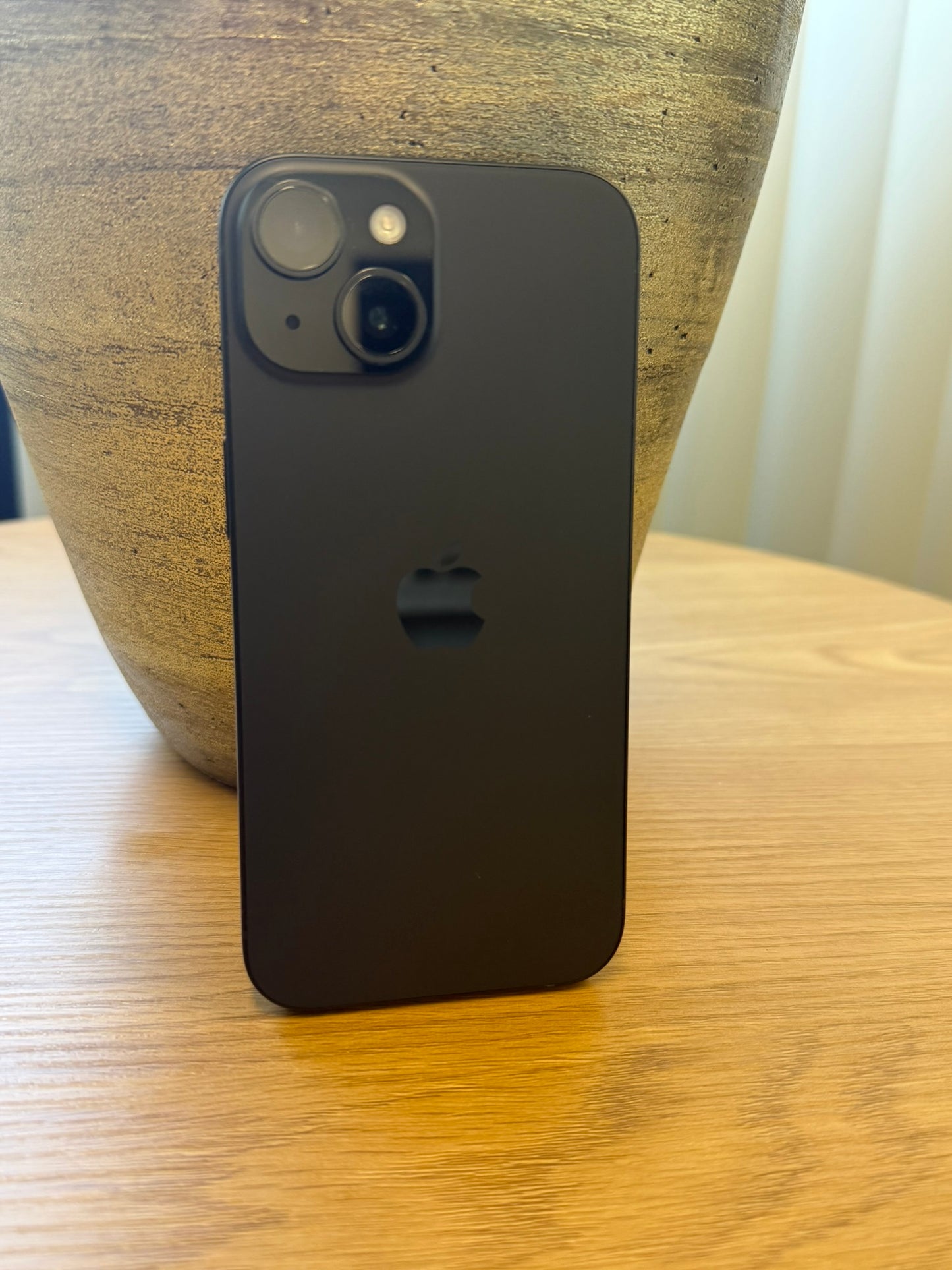 Apple iPhone 15 128GB Zwart Refurbished